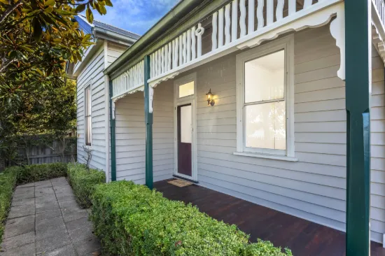 24 Sharp Street, Newtown, Vic 3220