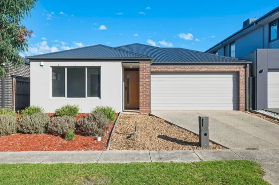 24 Sorrenberg Street, Point Cook, Vic 3030