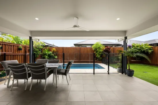 24 Spann Street, Palmview, Qld 4553