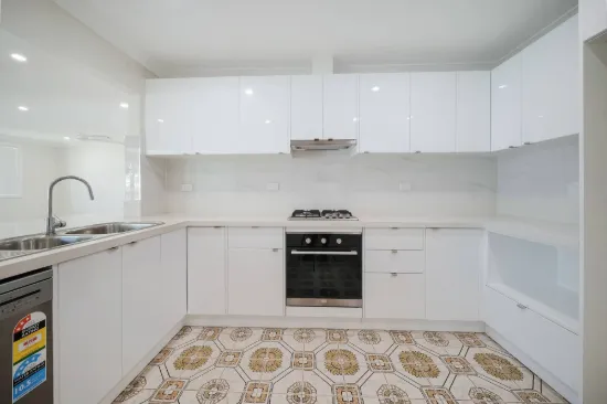 24 St Andrews Blvd, Casula, NSW 2170