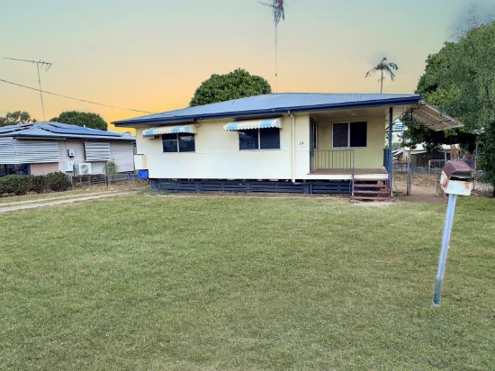 24 Stephenson Street, Moura, Qld 4718