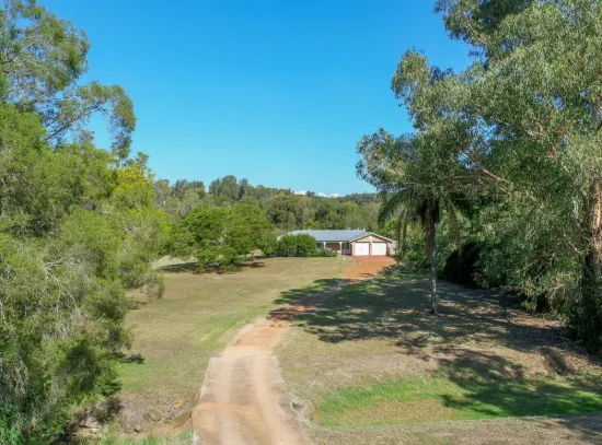 24 Stewart Street, Withcott, Qld 4352