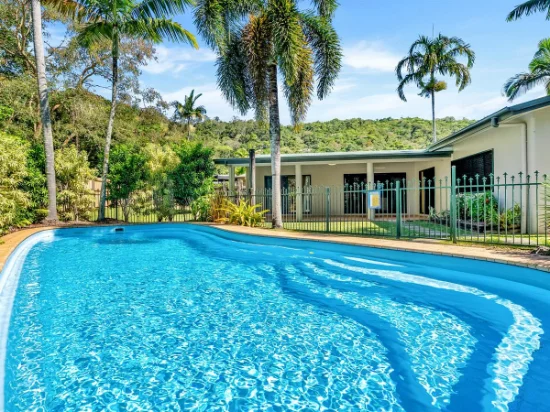 24 Stratford Chase, Stratford, Qld 4870