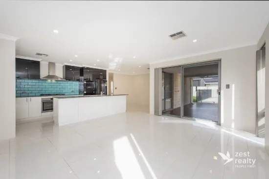 24 Supanova Lane, Australind, WA 6233