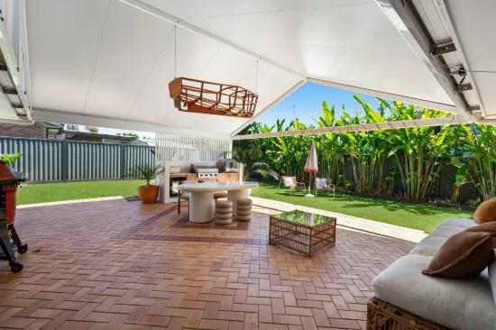 24 Tarcutta Street, Cleveland, Qld 4163