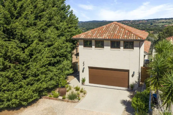 24 Toscana Way, Hidden Valley, Vic 3756