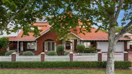 24 Tristania Rise, Duncraig, WA 6023