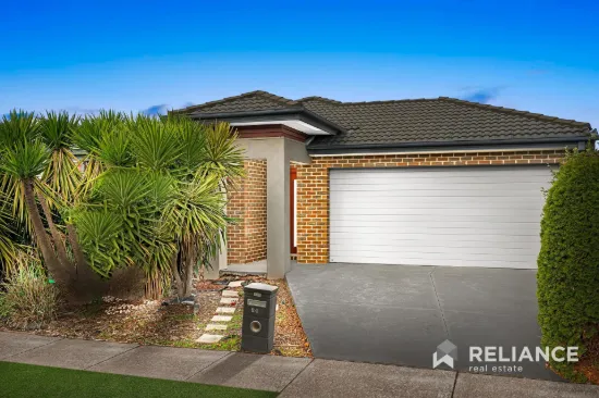 24 Tropic Circuit, Point Cook, Vic 3030