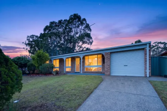 24 Vauxhall Place, Ingleburn, NSW 2565