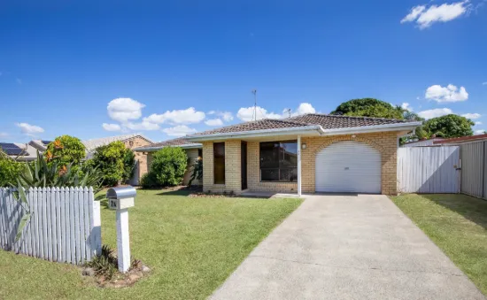 24 Wendoree Way, Coombabah, Qld 4216