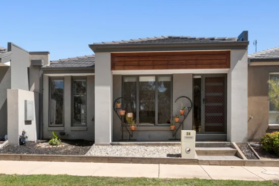 24 Whirrakee Parade, Huntly, Vic 3551