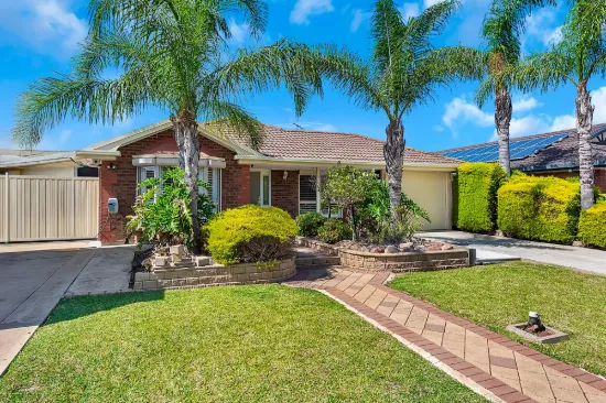 24 Willowbrook Boulevard, Paralowie, SA 5108