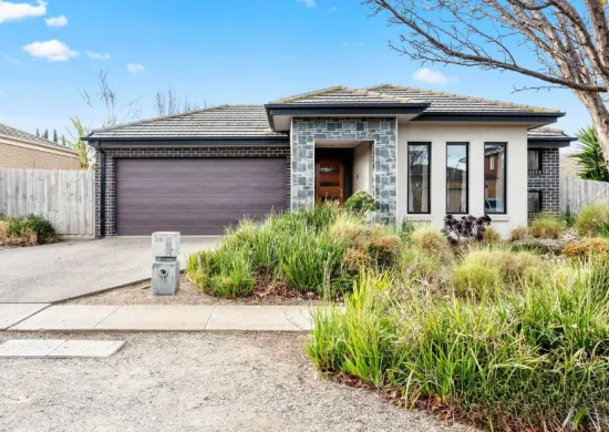 24 Windorah Drive, Point Cook, Vic 3030