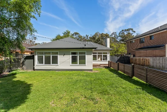 24 Yvonne Avenue, Croydon South, Vic 3136