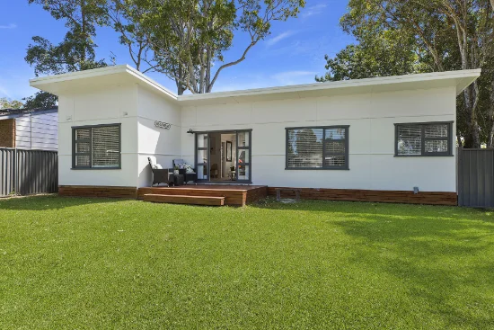 240 Lakedge Avenue, Berkeley Vale, NSW 2261