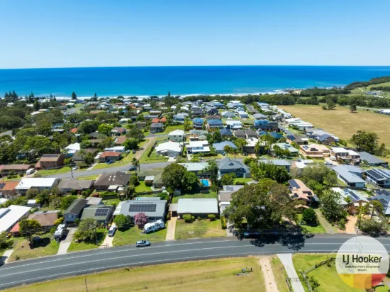 242 Diamond Beach Road, Diamond Beach, NSW 2430