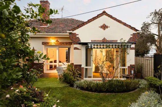 243 Bambra Road, Caulfield South, Vic 3162