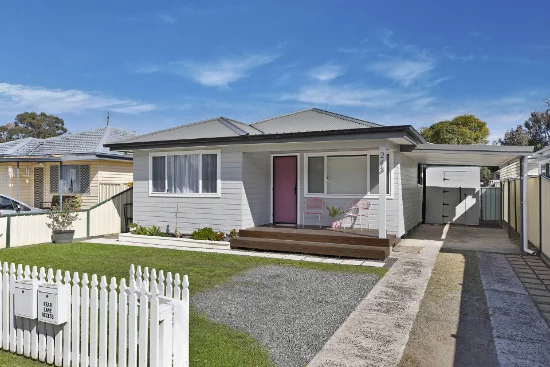243 Ocean Beach Road, Woy Woy, NSW 2256
