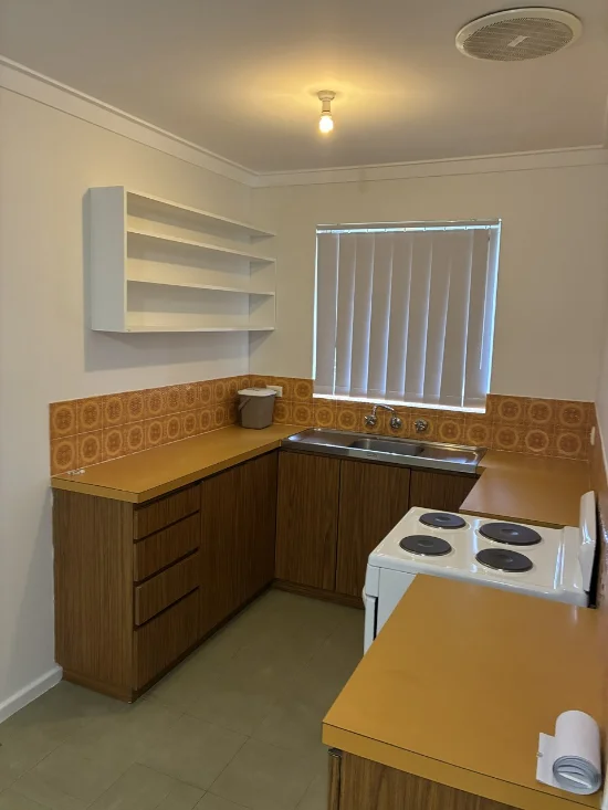 244 Knutsford Av, Kewdale, WA 6105