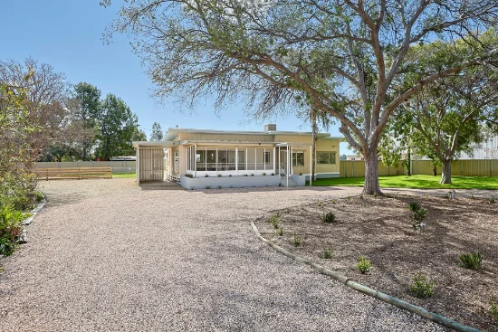 2472 Silver City Highway, Curlwaa, NSW 2648