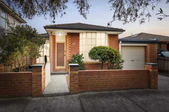 24B Gladstone Parade, Glenroy, Vic 3046