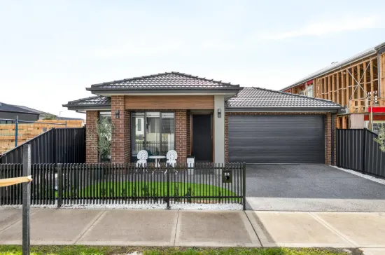 25 April Street, Greenvale, Vic 3059