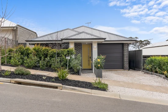 25 Blue Gum St, Mount Barker, SA 5251 - For Rent