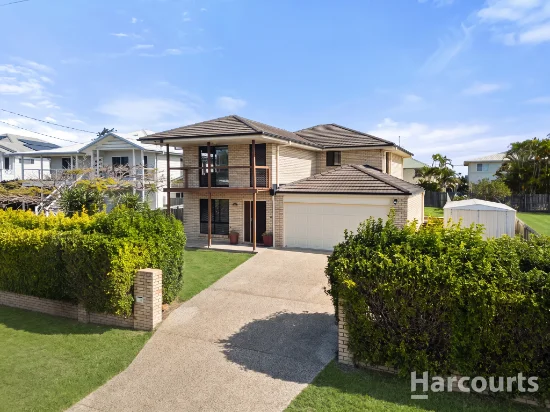 25 Bluewater Drive, Elliott Heads, Qld 4670