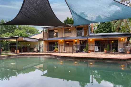 25 Brisbane Crescent, Barellan Point, Qld 4306