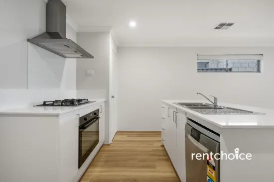 25 Camperdown Wy, Lakelands, WA 6180