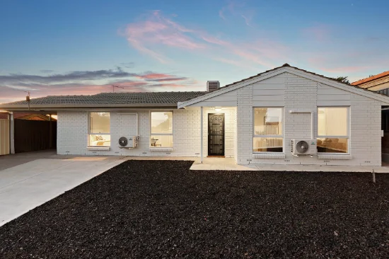 25 Candover Crescent, Huntfield Heights SA 5163-Image