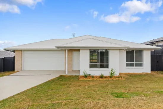 25 Champagne Lane, Southside QLD 4570-Image