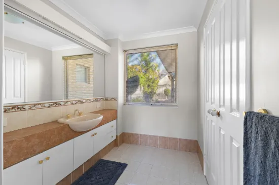25 Chatsworth Gate, Canning Vale, WA 6155-Image