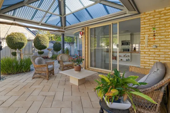 25 Chatsworth Gate, Canning Vale, WA 6155-Image