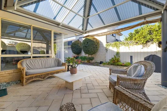 25 Chatsworth Gate, Canning Vale, WA 6155-Image