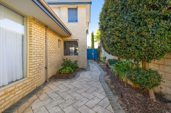 25 Chatsworth Gate, Canning Vale, WA 6155-Image