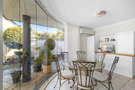 25 Chatsworth Gate, Canning Vale, WA 6155-Image