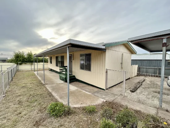 25 East Terrace, Meningie, SA 5264