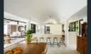 25 Eighth Avenue, St Lucia, Qld 4067