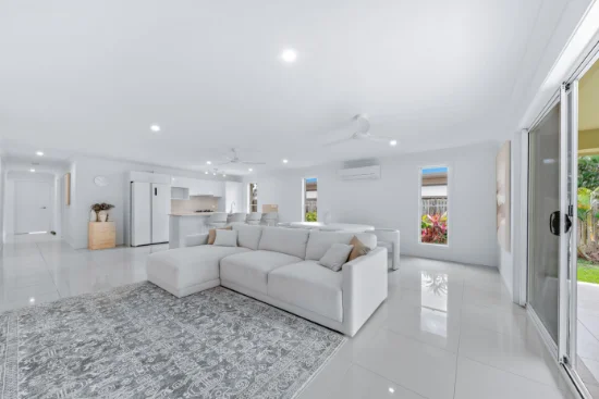 25 Endeavour Circuit, Cannonvale QLD 4802-Image