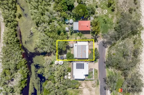 25 Esplanade, Coonarr, Qld 4670-Image