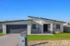 25 Excalibur Crescent, Southside, Qld 4570