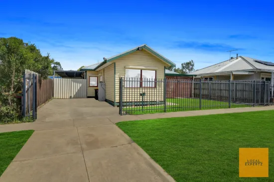 25 Exford Road, Melton South, Vic 3338