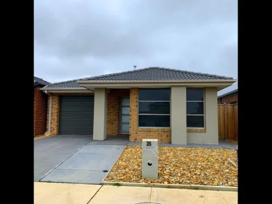 25 Ezra Street, Cranbourne East, Vic 3977