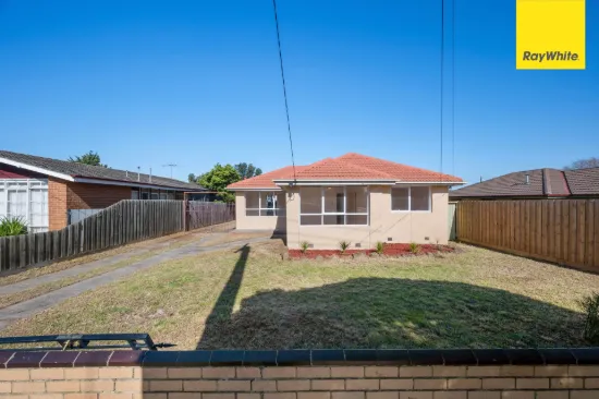 25 Falcon Drive, Melton VIC 3337-Image