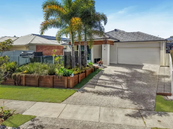 25 Fitzpatrick Circuit, Augustine Heights, Qld 4300