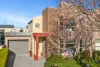 25 Flinders Chase, Pakenham, Vic 3810
