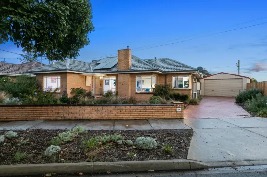 25 Harrington Street, Altona, Vic 3018