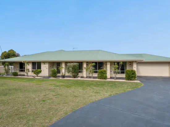25 Hein Court, Regency Downs, Qld 4341