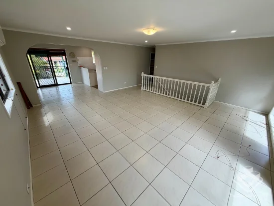 25 Koola Street, Wishart, Qld 4122